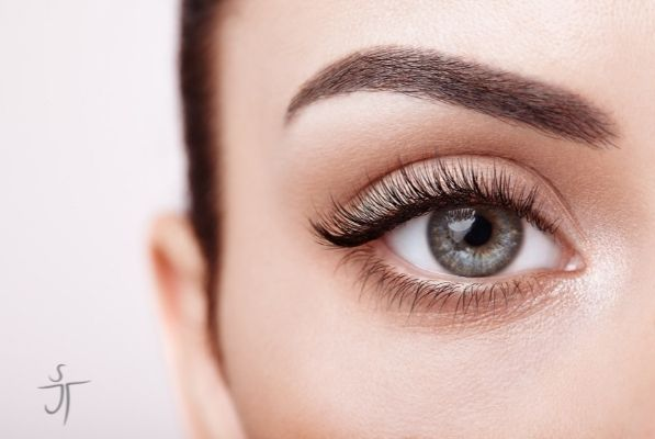 What is an Eye canthal Tilt? Why is a positive tilt more attractive than a  negative tilt among females? - PinkMirror Blog